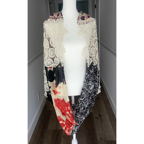 Anthropologie Vismaya Patchwork Crochet Infinity Scarf Boho Artsy 25" x 70" - Picture 1 of 13
